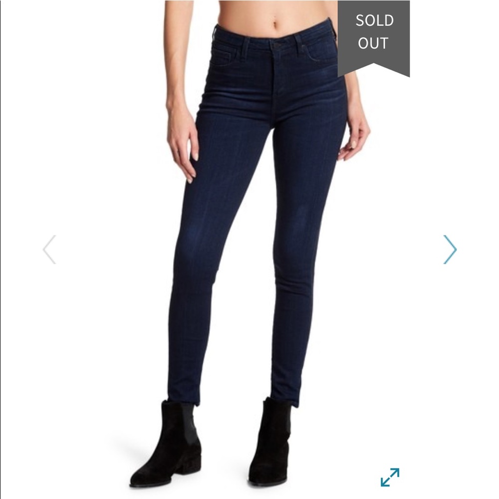 Like new BIG  STAR jeans size 27